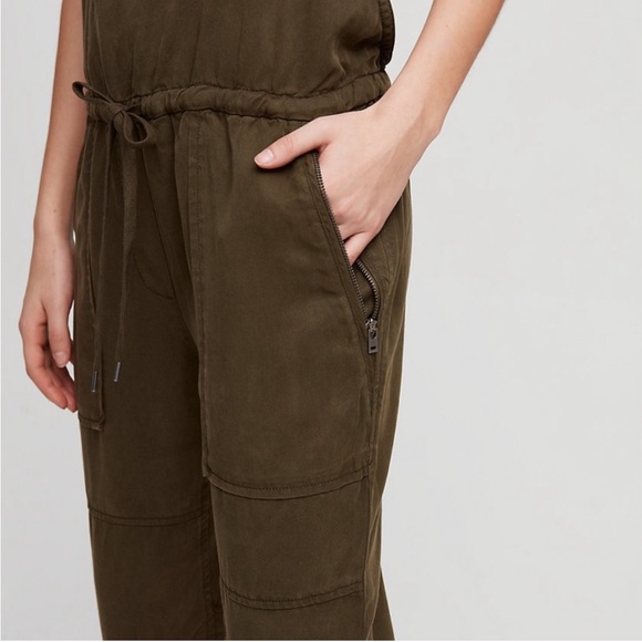 ARITZIA | WILFRED FREE ‘VALLETTA OVERALLS’ DRAPEY WASHED TWILL CINCH TIE WAIST - Picture 8 of 16